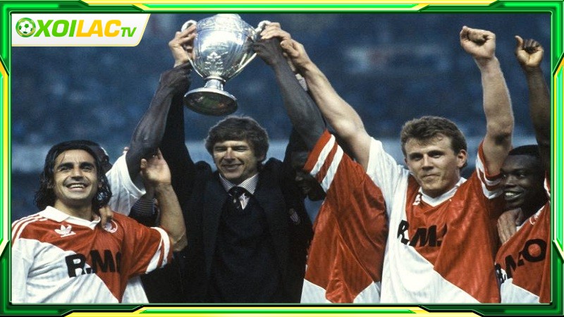 Sự nghiệp huấn luyện của HLV Arsene Wenger rực rỡ tại AS Monaco Sự nghiệp huấn luyện của HLV Arsene Wenger rực rỡ tại AS Monaco